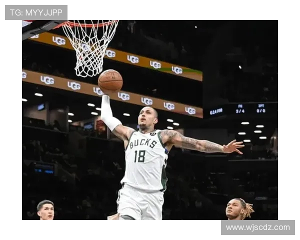 库兹马29分钟高效10中5贡献15分8板全能表现攻防两端稳定